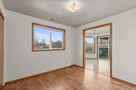 278 Sparrow Way Medford OR 97501