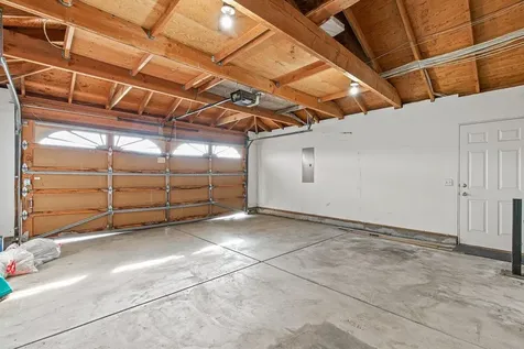 278 Sparrow Way Medford OR 97501