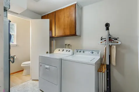 381 Glenn Street Ashland OR 97520