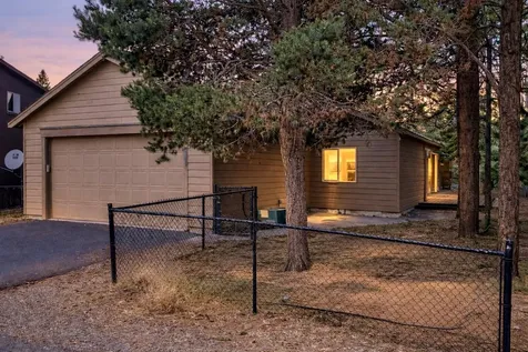 51861 Hollinshead Place La Pine OR 97739