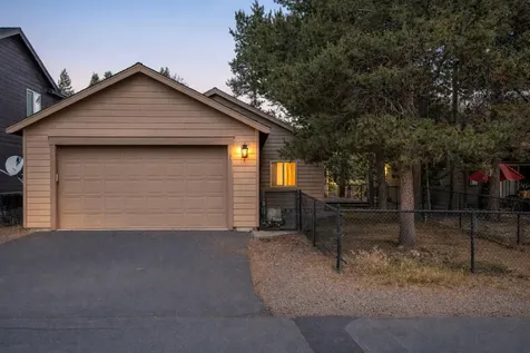 51861 Hollinshead Place La Pine OR 97739
