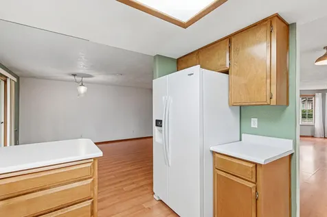 1813 Cascadia Circle Medford OR 97504