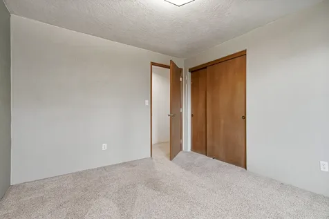 1813 Cascadia Circle Medford OR 97504