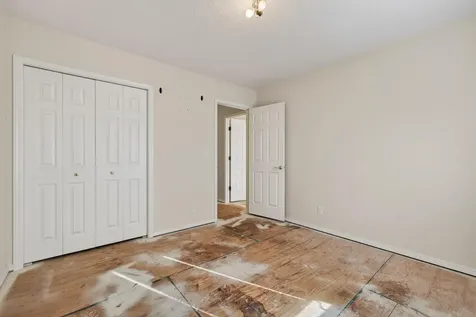 2440 SW Indian Avenue Redmond OR 97756