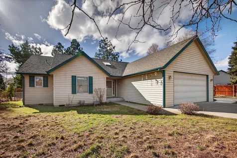 2440 SW Indian Avenue Redmond OR 97756