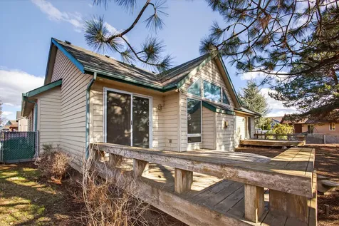 2440 SW Indian Avenue Redmond OR 97756