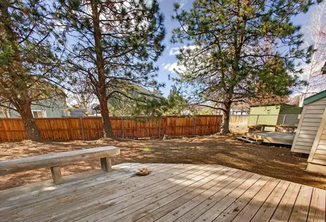 2440 SW Indian Avenue Redmond OR 97756