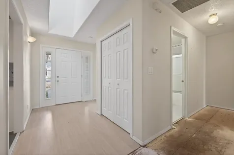2440 SW Indian Avenue Redmond OR 97756