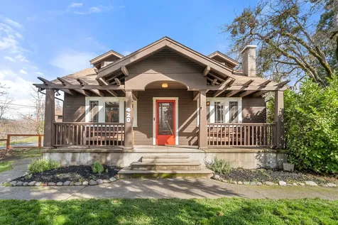 420 NW Savage Street Grants Pass OR 97526