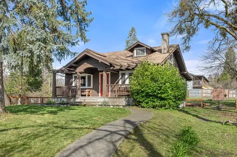 420 NW Savage Street Grants Pass OR 97526