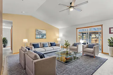 2215 SW Stonehedge Court Redmond OR 97756