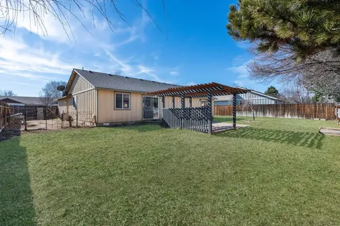 2215 SW Stonehedge Court Redmond OR 97756