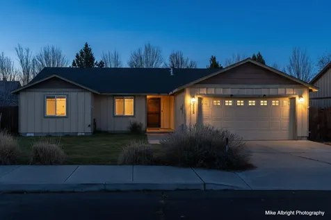 2215 SW Stonehedge Court Redmond OR 97756