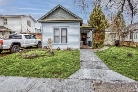 903 W 11th Street Medford OR 97501