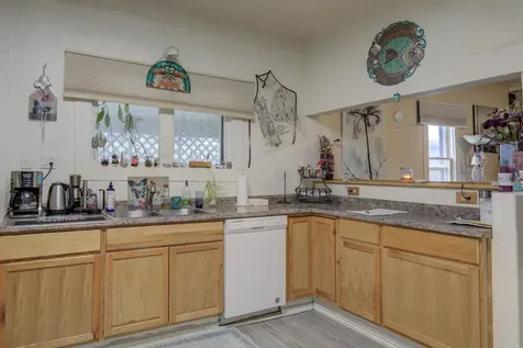903 W 11th Street Medford OR 97501
