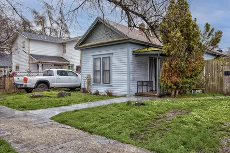 903 W 11th Street Medford OR 97501