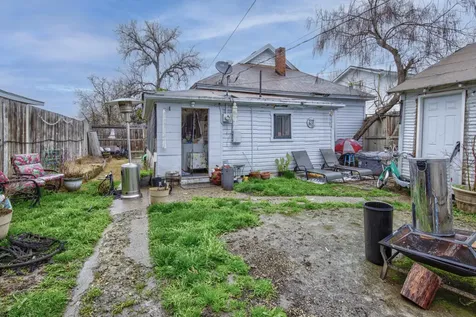 903 W 11th Street Medford OR 97501
