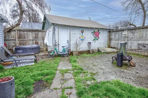 903 W 11th Street Medford OR 97501