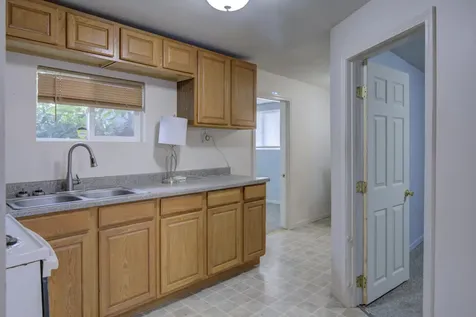 903 W 11th Street Medford OR 97501