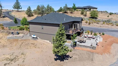 2213 NE Bunchgrass Court Madras OR 97741