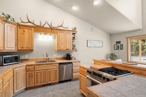 6323 SE Cedar Hills Court Prineville OR 97754
