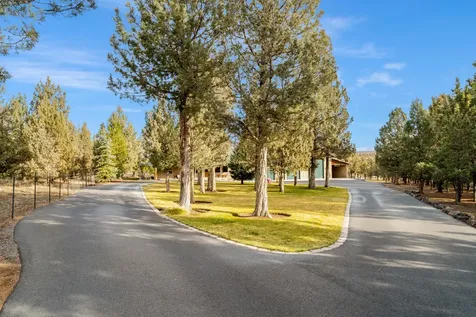 6323 SE Cedar Hills Court Prineville OR 97754