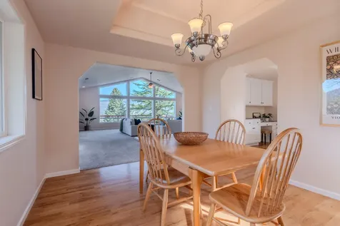 1911 Tamarack Place Ashland OR 97520