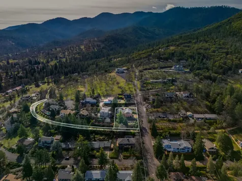 1911 Tamarack Place Ashland OR 97520