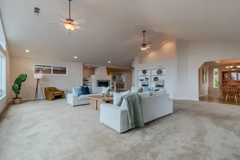 1911 Tamarack Place Ashland OR 97520