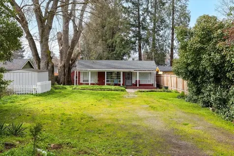 122 Willamette Avenue Medford OR 97504