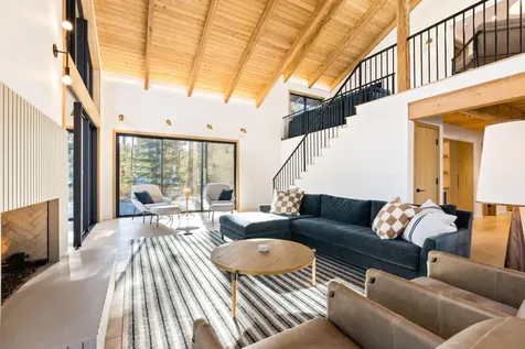 13396 Yampa Black Butte Ranch OR 97759