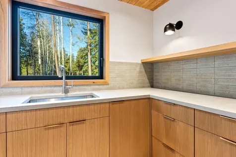 13396 Yampa Black Butte Ranch OR 97759