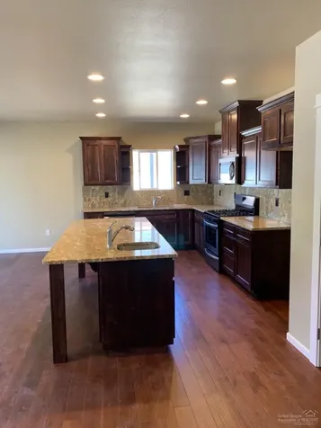 653 Liberty Drive Metolius OR 97741