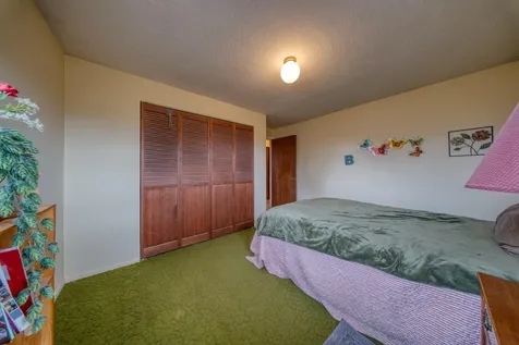 26690 Horsell Road Bend OR 97701