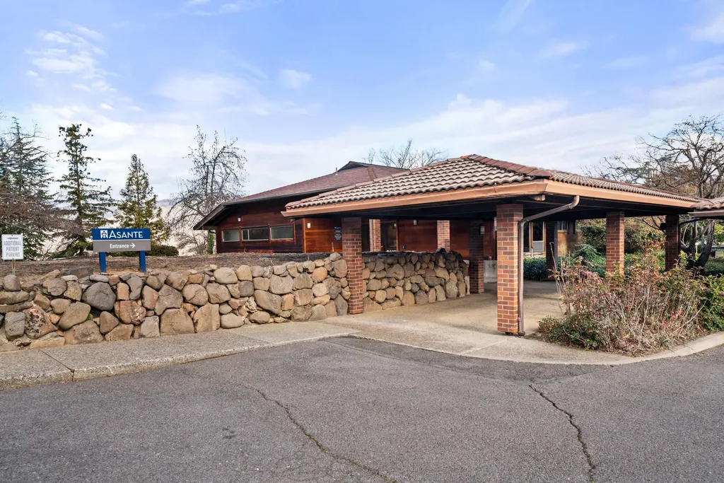 269 Maple Street Ashland OR 97520