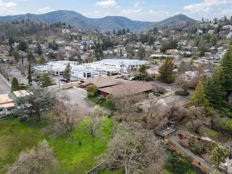 269 Maple Street Ashland OR 97520