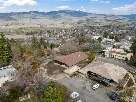 269 Maple Street Ashland OR 97520