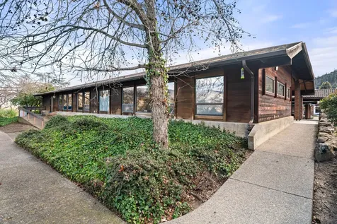 269 Maple Street Ashland OR 97520