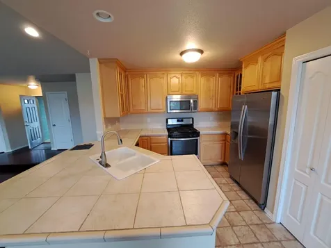 2465 NE 7th Lane Redmond OR 97756