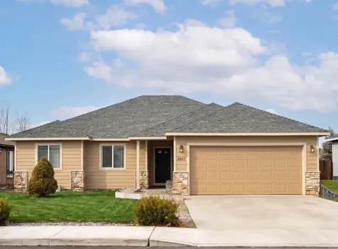 2465 NE 7th Lane Redmond OR 97756