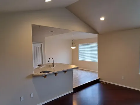 2465 NE 7th Lane Redmond OR 97756