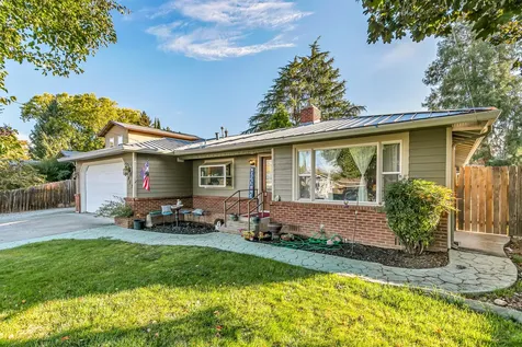 857 Morrison Avenue Medford OR 97504