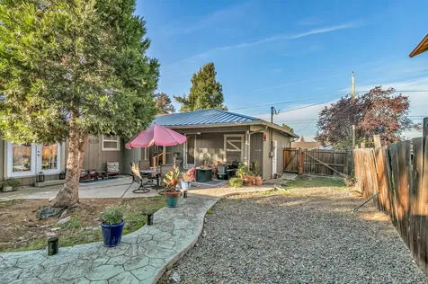 857 Morrison Avenue Medford OR 97504