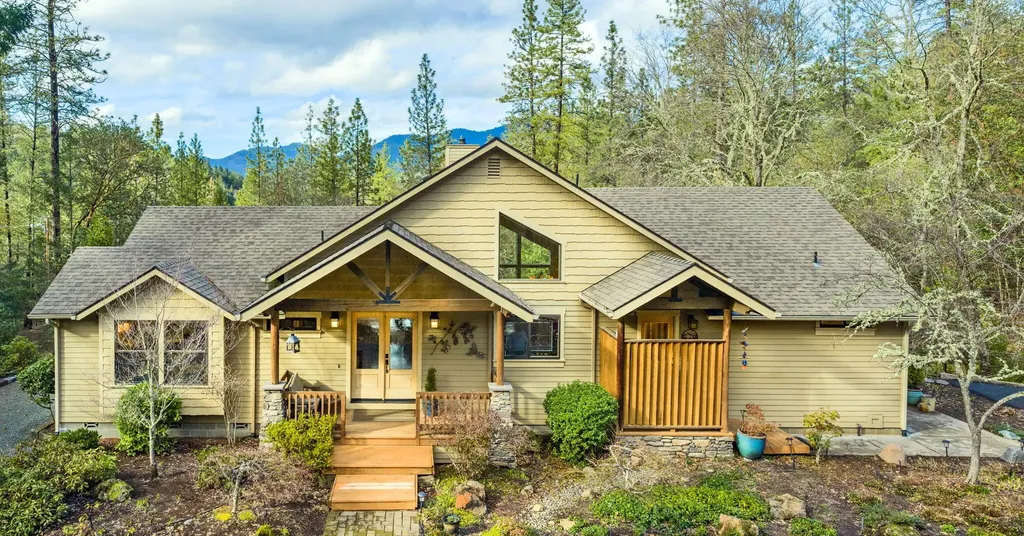 565 Greens Creek Road Grants Pass OR 97527