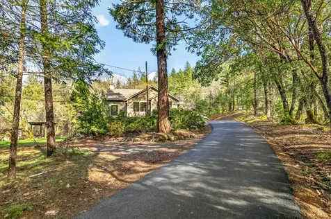 565 Greens Creek Road Grants Pass OR 97527
