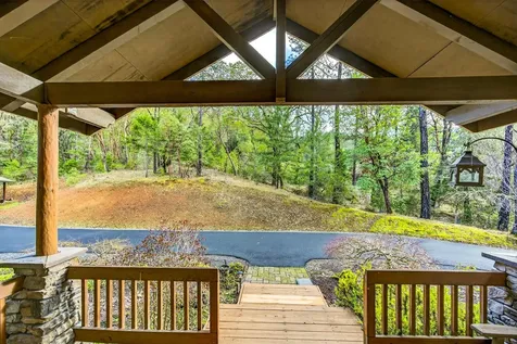 565 Greens Creek Road Grants Pass OR 97527