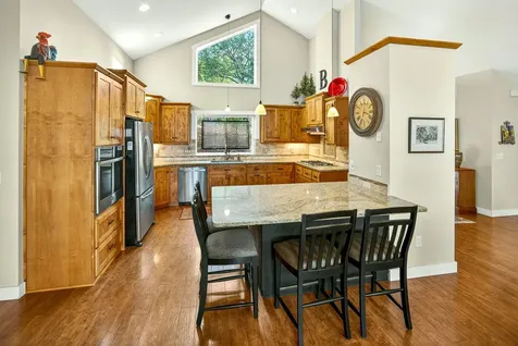 565 Greens Creek Road Grants Pass OR 97527