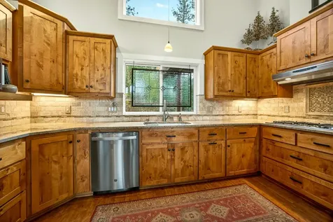 565 Greens Creek Road Grants Pass OR 97527