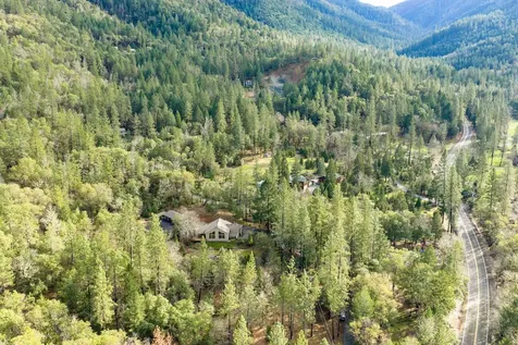 565 Greens Creek Road Grants Pass OR 97527