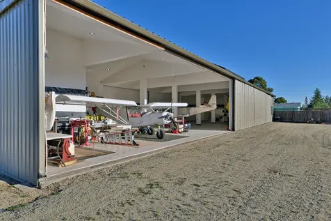 536 Rogue Air Drive Shady Cove OR 97539